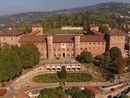 castello di moncalieri e locandina