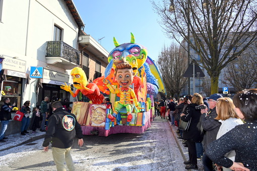 L'annunciato maltempo costringe al rinvio il Carnevalone di Chivasso