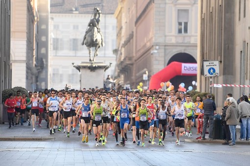 Sport, cultura e arte marciano insieme nella Maratona Reale