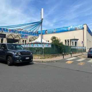 Bar di Ciriè pieno di bandiere del Napoli