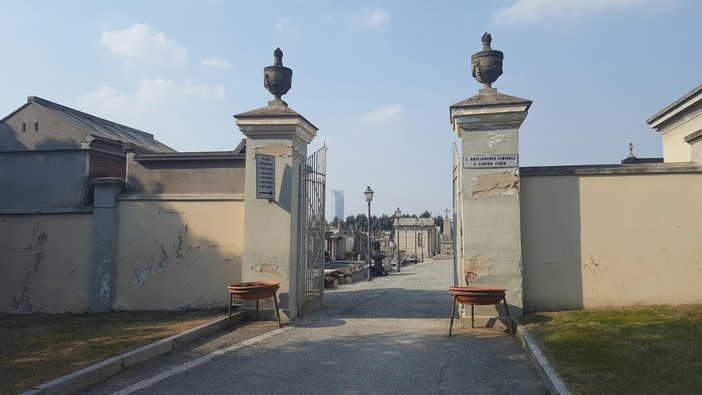 cimiteri moncalieri e nichelino