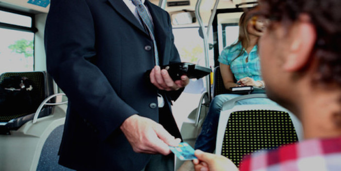 Scoperti e multati 80 'portoghesi' che viaggiavano senza biglietto su tram e autobus