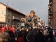 Nichelino invasa da migliaia di persone per la sfilati dei carri del Carnevale