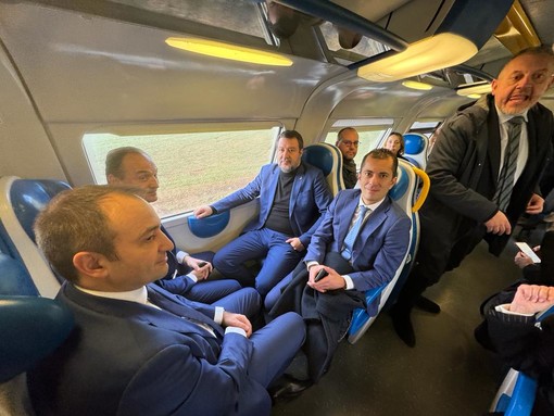 Lo Russo e Cirio insieme a Salvini sul treno