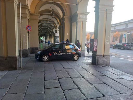 auto dei carabinieri