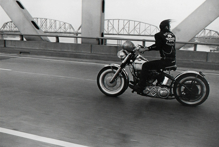 Photo Credits - DANNY LYON - Crossing the Ohio near, Louisville -1966