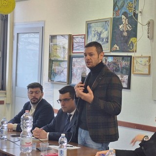 Barriera, confronto infuocato su sicurezza, furti e riqualificazione: &quot;Risposte su Gondrand e Sempione. I militari? Non funzionano&quot;