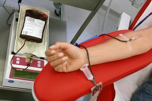 71enne deceduta per una trasfusione di sangue sbagliata: rinvio a giudicio per un medico e un infermiere