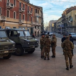 &quot;Via i militari da Barriera&quot;: sabato protesta dei centri sociali. Forza Italia sulle barricate