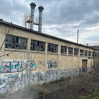 Ex area industriale di corso Dante: tra degrado e incuria, gli edifici vuoti ancora in attesa di una rinascita