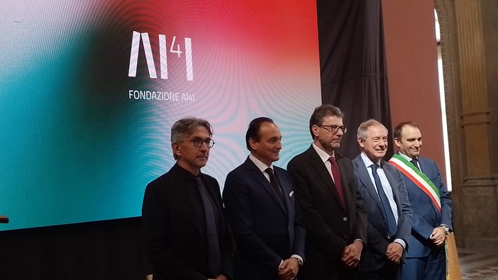 Centro intelligenza artificiale a Torino, la Fondazione è realtà: &quot;Ma siamo ambiziosi, andiamo oltre auto e aerospazio&quot;