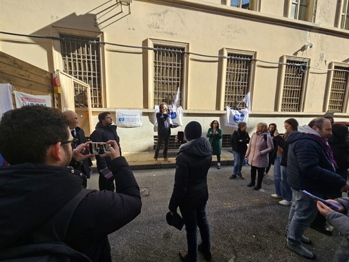 Il presidio di protesta guidato da Marco Cappato