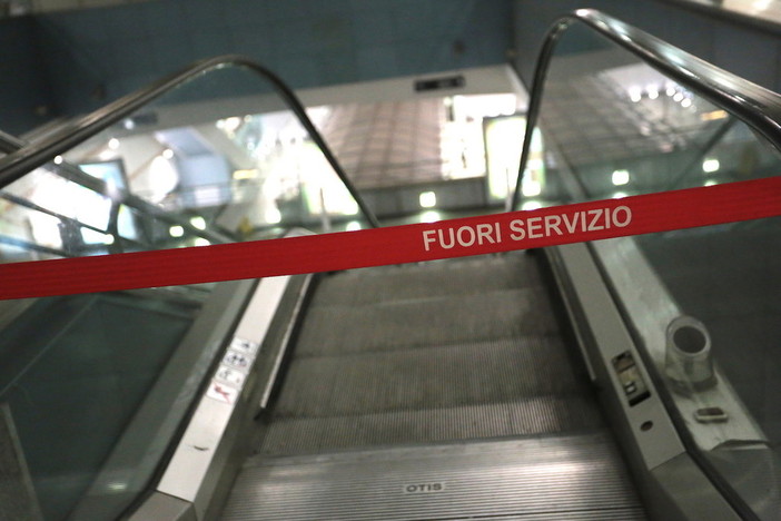 A Torino scala mobile della metro ferma da oltre 700 giorni, il sindaco: &quot;Intollerabile&quot;