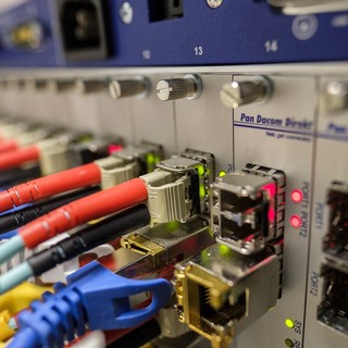 Fibra ottica: verifica copertura, test prestazioni e altre informazioni utili