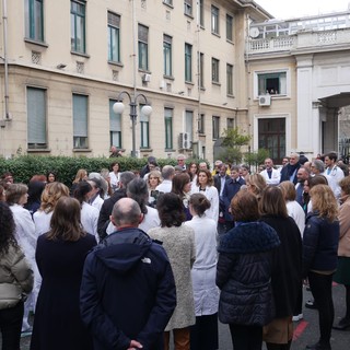 Flash mob Città della Salute nella Giornata contro la violenza sugli operatori sanitari