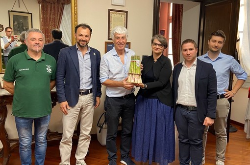 Gian Piero Gasperini ospite d'onore a Santena, dopo il trionfo in Europa League