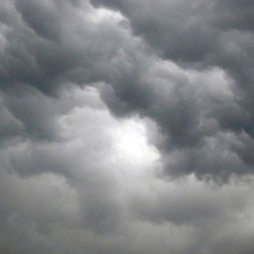 Meteo, tanto grigio e poche precipitazioni ci accompagnano verso l'anno nuovo