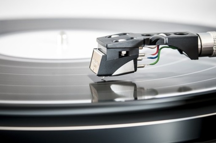 Nichelino, conto alla rovescia per la prima edizione della mostra del disco