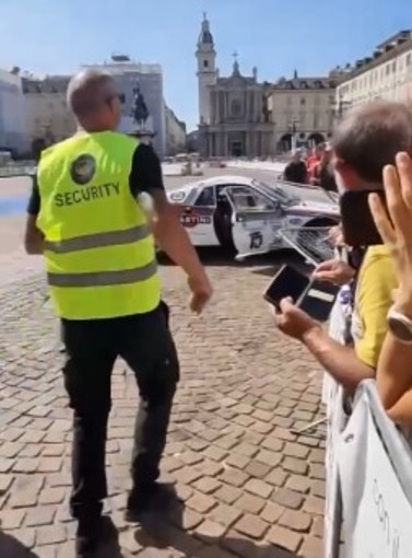 Una immagine dell'incidente di domenica in piazza San Carlo