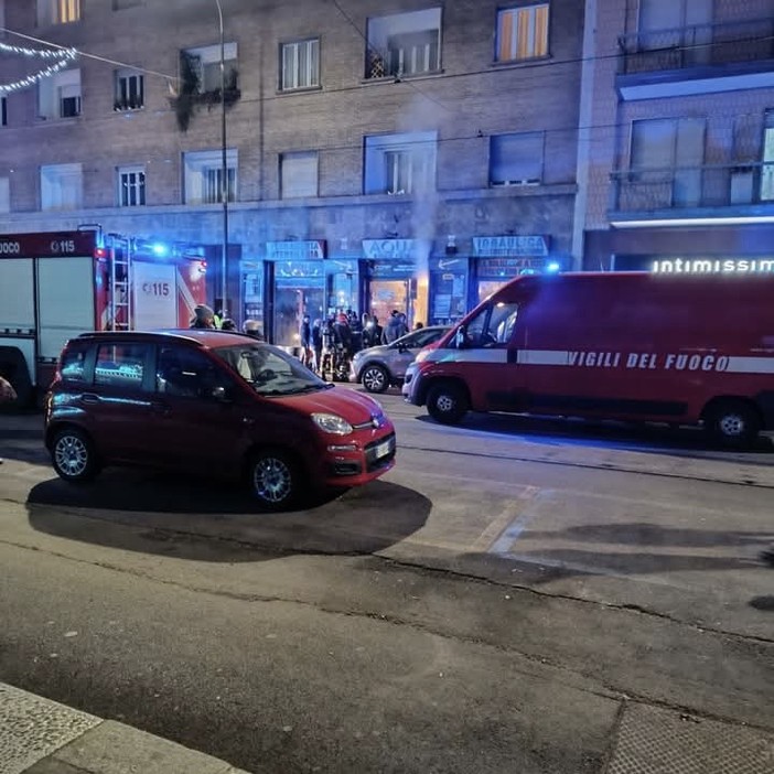 vigili del fuoco in azione