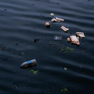 PFAS: L'inquinamento invisibile che contamina la nostra acqua