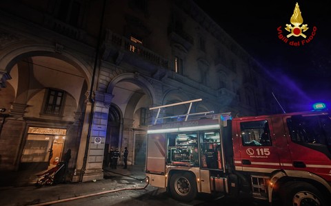 Incendio in corso Vittorio Emanuele, perde la vita una 25enne