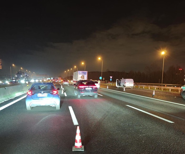 Incidente all'altezza di corso Regina: traffico bloccato sulla tangenziale