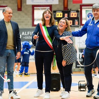 inaugurazione palestra con autorità