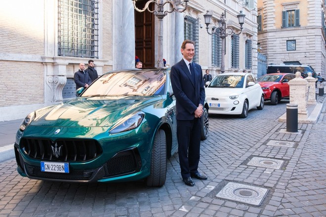 John Elkann in Parlamento: &quot;Mirafiori: la 500 e i cambi per l'Europa&quot;