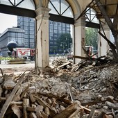 porta susa dopo il crollo