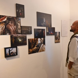 Le foto di Stefano Stranges in mostra con “Homeland” a Pino Torinese