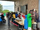 Via Traves al collasso, 500 migranti nel centro: “Così non possiamo andare avanti, intervenga il Governo”