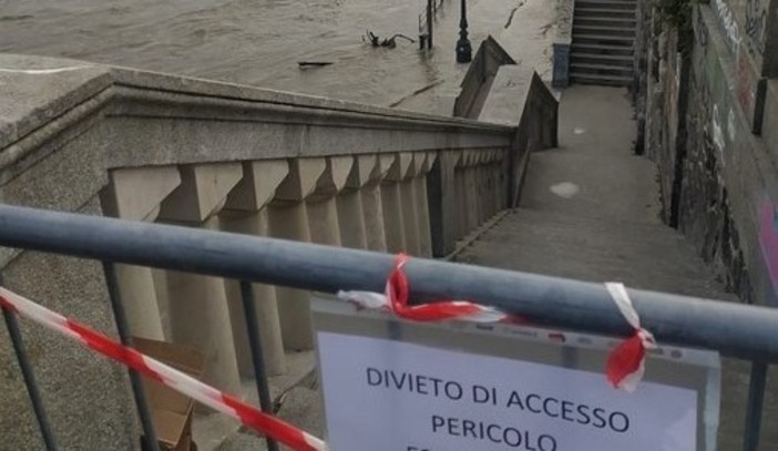 Maltempo, da questa sera a Torino scatta la chiusura dei Murazzi