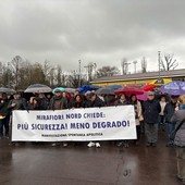 Mirafiori in corteo con megafoni e striscioni: “Più sicurezza e meno degrado”