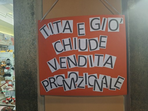 Addio a &quot;Tita e Gio&quot;: il Natale di Vanchiglia perde la storica cartoleria di quartiere