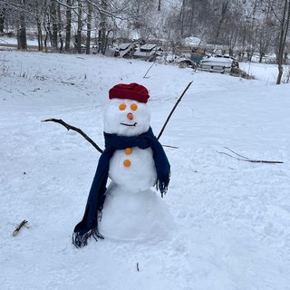 La Befana porta la neve a Bardonecchia a pochi giorni dall’inizio delle Universiadi [FOTO E VIDEO]