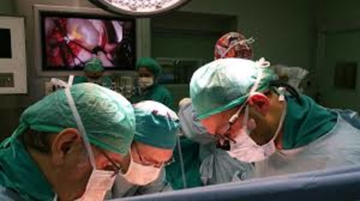 “Tecniche mininvasive per il trattamento del nodo tiroideo”: se ne parla domani all’ospedale Mauriziano