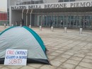 Disoccupati e precari in tenda di fronte alla Regione: &quot;Chiediamo assunzioni e sostegni al reddito&quot;