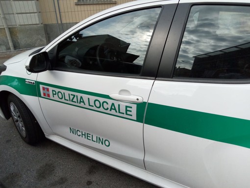 Teneva accese le slot, nonostante il divieto: multato dalla Polizia Municipale di Nichelino