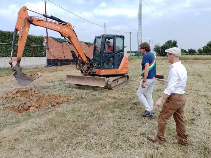 Nichelino, posata la prima pietra della nuova scuola Papa Giovanni