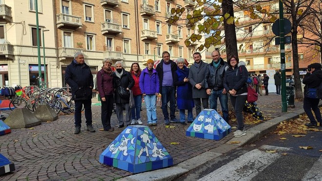 La piazza &quot;partecipata&quot; di borgo San Donato fa festa in vista del Natale