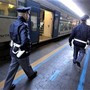 Controlli delle forze dell'ordine alla stazione di Porta Nuova