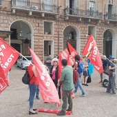 Documenti agli stranieri, corso Verona è un disastro: &quot;Dobbiamo integrare, non fare la fine della Francia&quot;