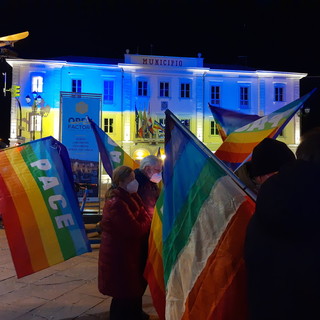 fiaccolata nichelino per la pace