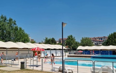 Piscina estiva Trecate