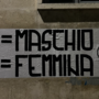 “XY=maschio XX=femmina”: lo striscione di Avanguardia Studentesca davanti a Medicina contro i &quot;Queer Studies&quot;