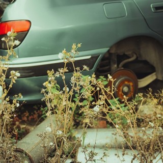 Auto elettriche e ibride: l'impatto sulle emissioni di CO₂