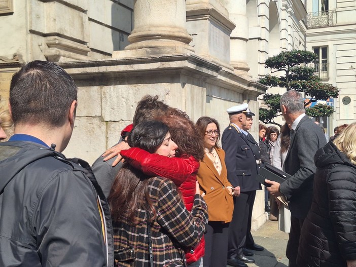 Nove anni fa la strage del Bardo. Torino ricorda le vittime con un minuto di silenzio 'assordante'