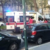 polizia e ambulanza dopo una rissa