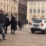 auto nella piazza centrale di Torino